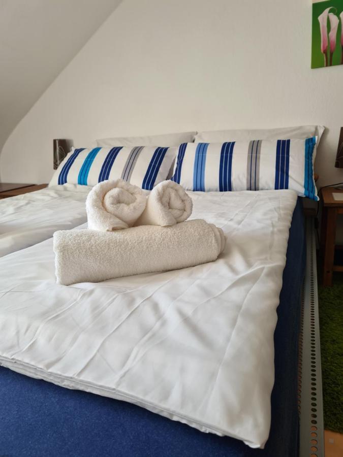 Ferienwohnung Schwetzingen Kültér fotó